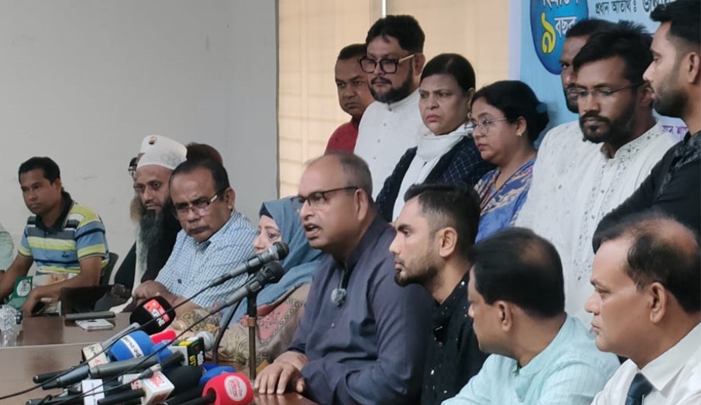 যারা নির্বাচনে বাধা সৃষ্টি করছে, তারা স্বৈরাচারের পক্ষে: দুদু